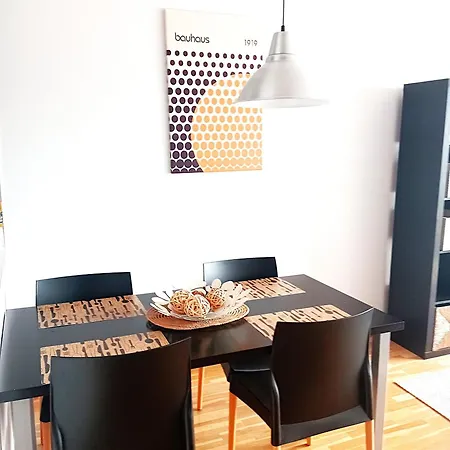 San Miguel Con Wifi Y Garaje Gratis Οβιέδο